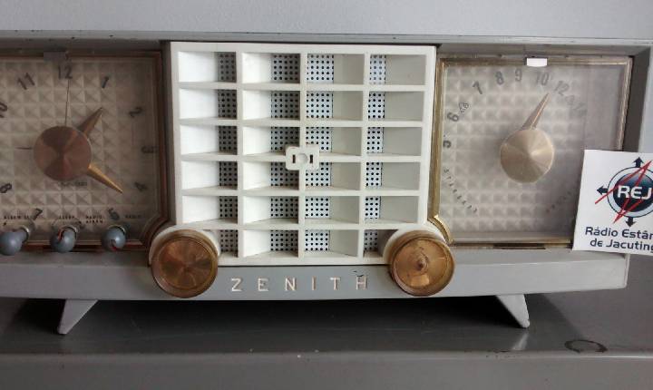 RADIO ZENITH